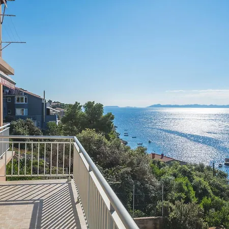 Apartament Daniela Zavalatica